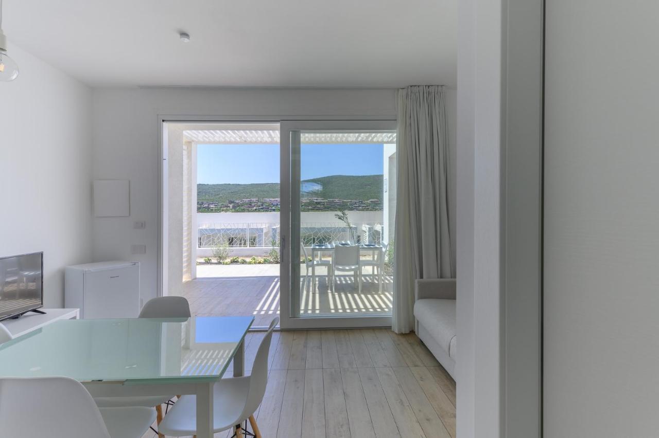 Capo Falcone Charming Apartments Stintino Exterior photo