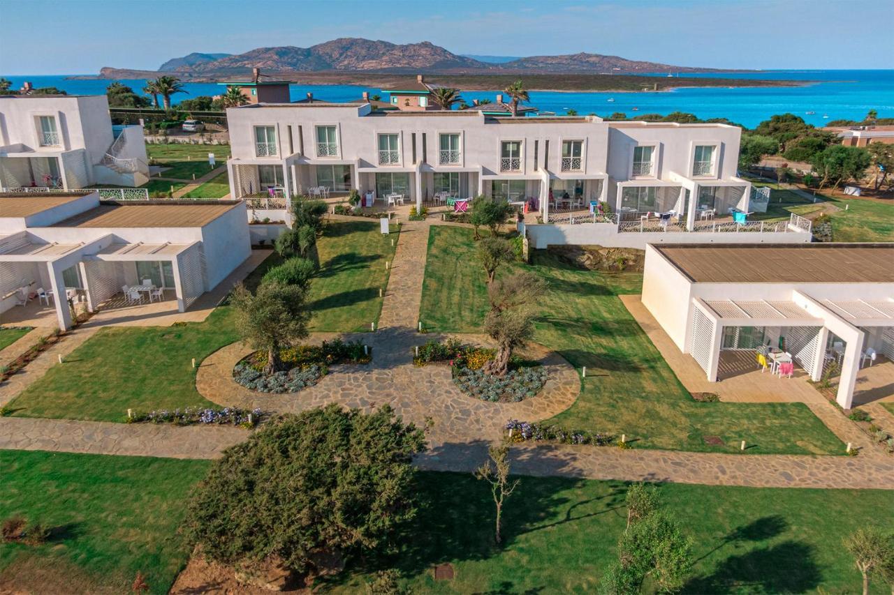 Capo Falcone Charming Apartments Stintino Exterior photo
